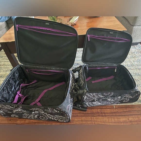Vera Bradley luggage set - Picture 4 of 4